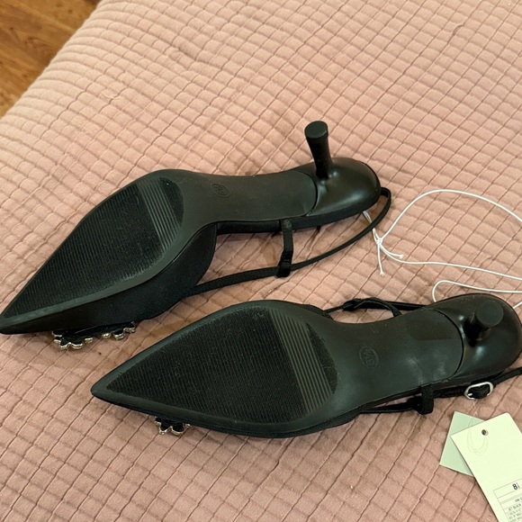 A New Day Black Heels sandals Crystal rhinestone brooch pointed toe shoes 8.5 - Picture 4 of 6